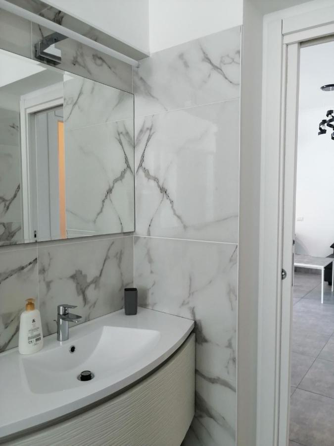 Villa Kinga Анцио Екстериор снимка